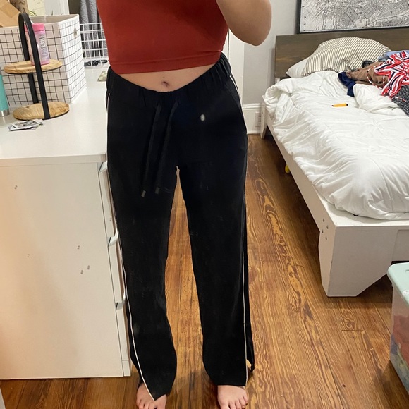 Lulu Lemon Track Pants - Picture 6 of 8